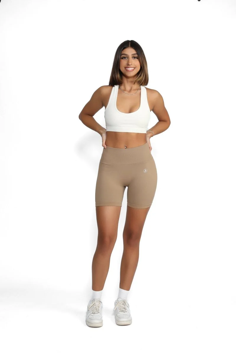Pure Color Scrunch Shorts - Image 10